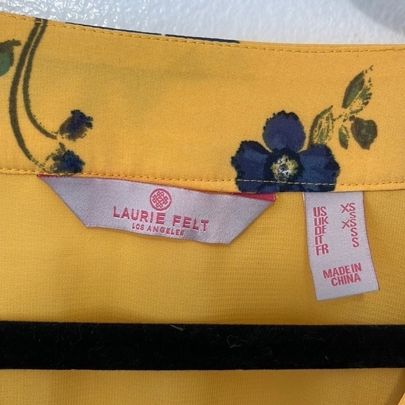 Laurie Felt Los Angeles Yellow Floral Dolman Sleeve V neck Tunic Blouse - Picture 2 of 6